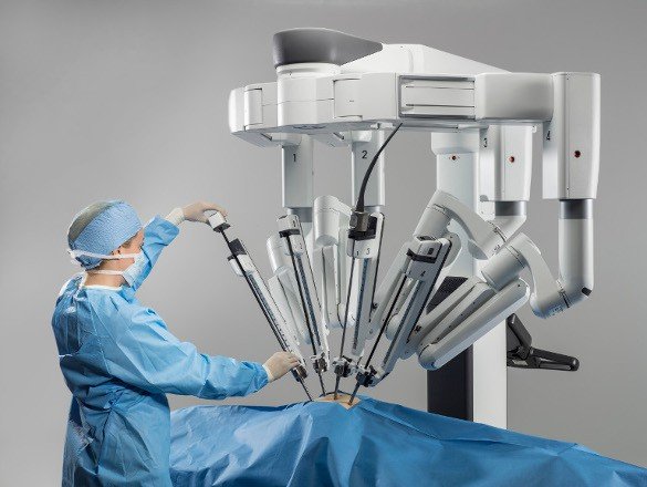 Операция рака простаты роботом